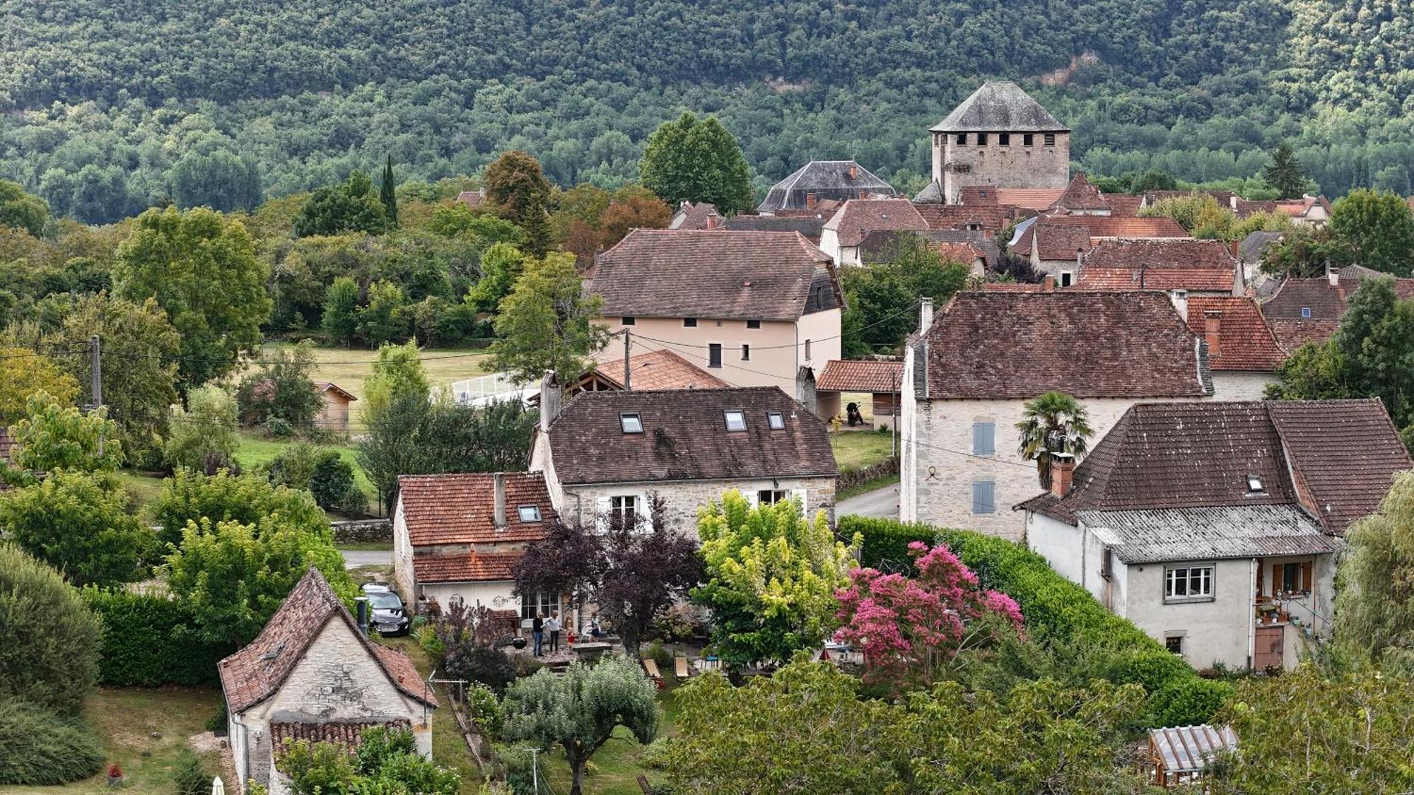 Les Trois Prunelles Saint-Pierre-Toirac Exterior photo